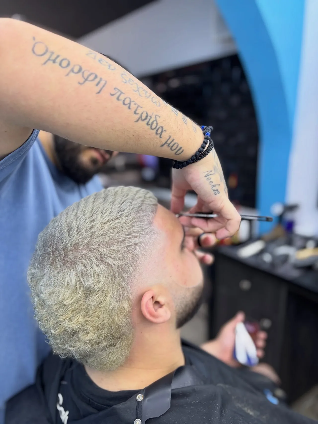 Bleach with a razor finish